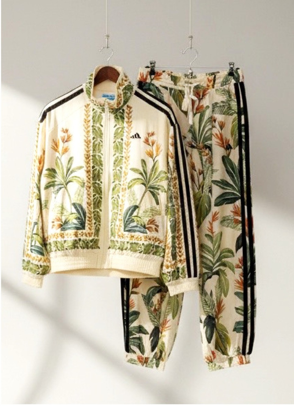 SOLD OUT NWT Adidas x FARM Rio Tropical Breeze Matching Tracksuit Set SZ Small